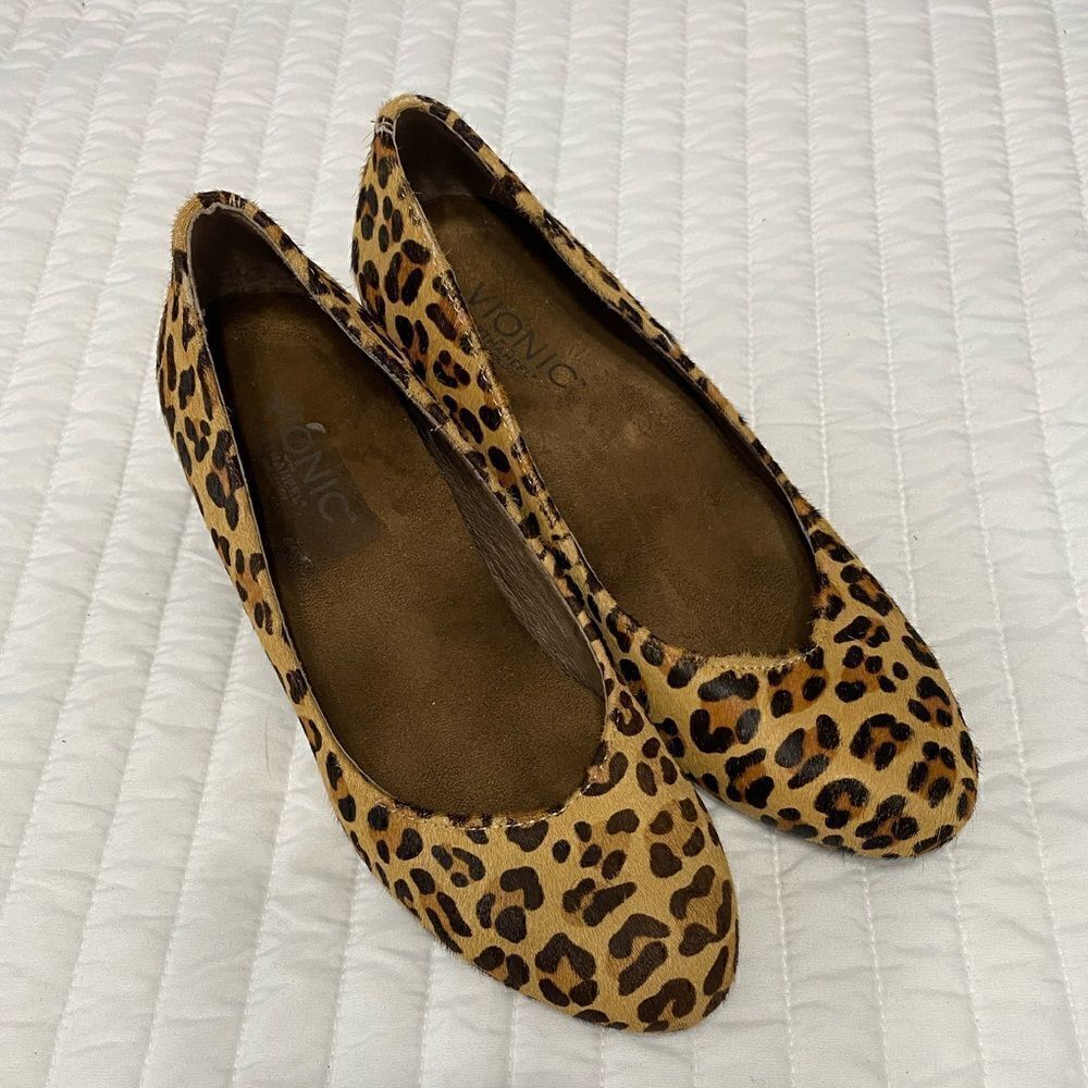 Vionic Antonia Leopard Wedge Heel Calf Hair Size 7.5